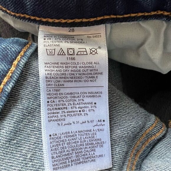 Old Navy Mid-Rise Kicker Boot-Cut Jeans NEW Plus Size 28 - Picture 6 of 6